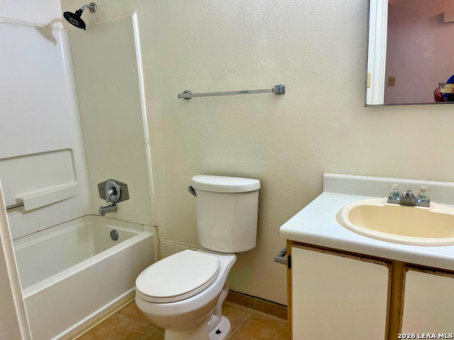 8206 Longhorn Ridge Dr Property Photo 14