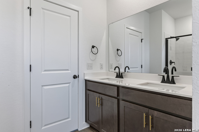 122 Thornbloom Property Photo 15