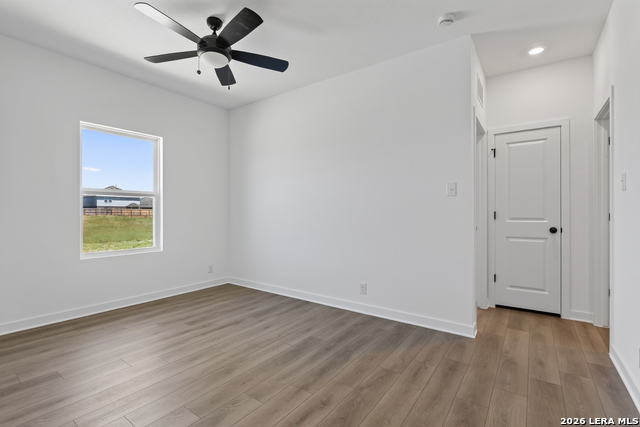 122 Thornbloom Property Photo 17