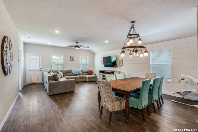 816 Indigo Property Photo 10