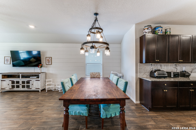 816 Indigo Property Photo 11