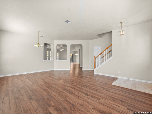 607 Mesa Loop Property Photo 4