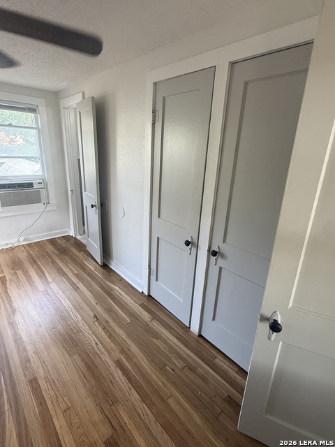 843 Cross St Property Photo 7