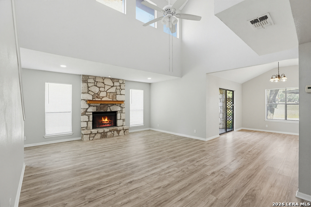 401 Thetford Property Photo 4