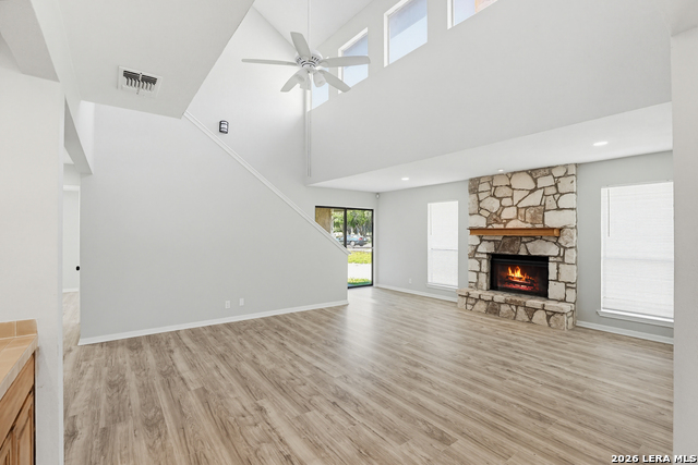 401 Thetford Property Photo 6