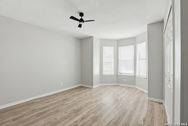 401 Thetford Property Photo 15