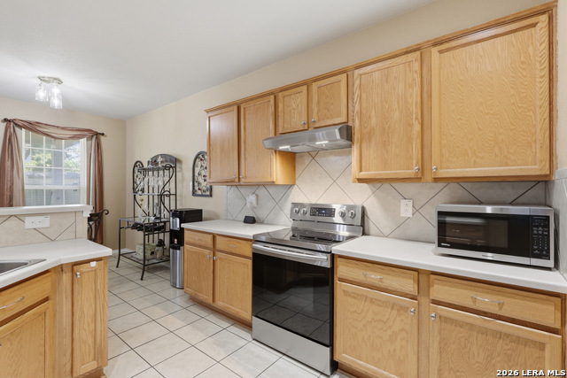 9946 Sable Arrow Property Photo 9