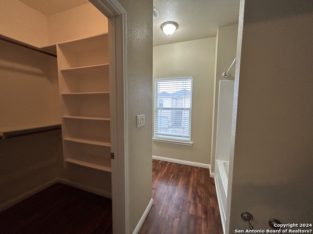 570 Advantage Property Photo 12