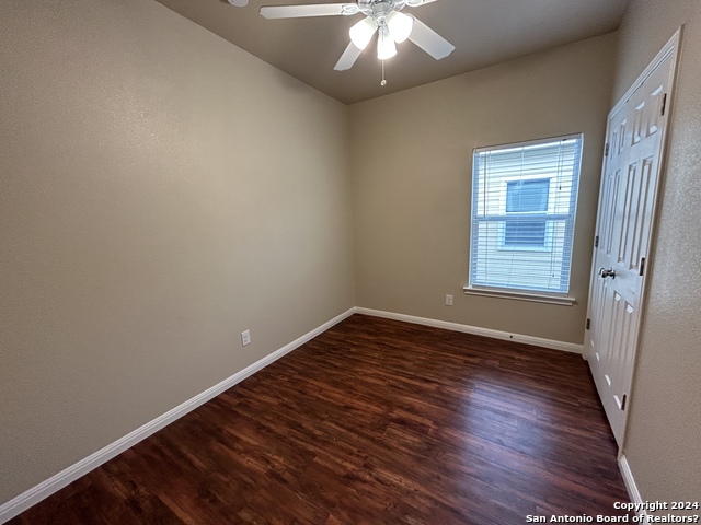 570 Advantage Property Photo 14