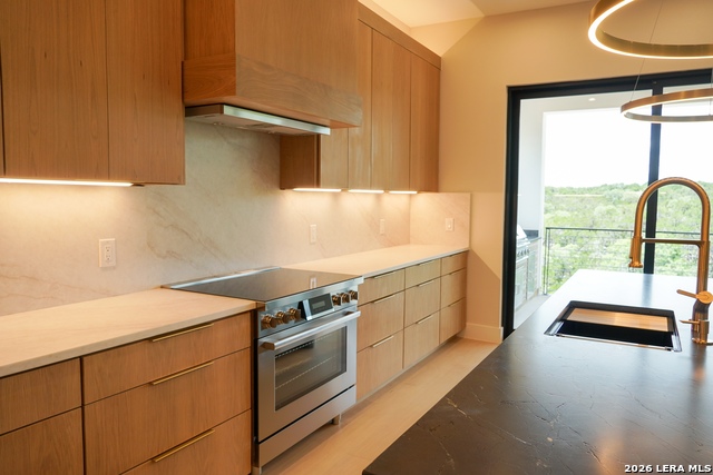 55 Alex Cir Property Photo 7