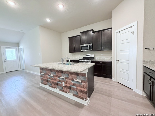 10739 Rosalina Loop Property Photo 2