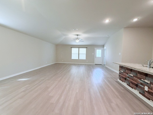 10739 Rosalina Loop Property Photo 4