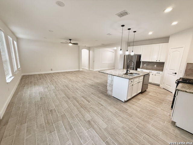 5470 Cypress Property Photo 6