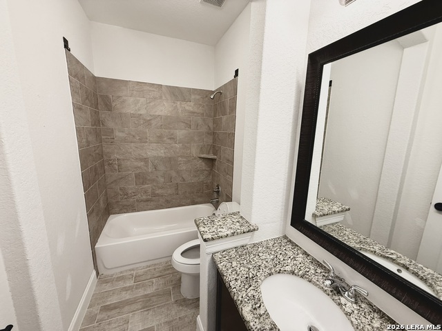 5470 Cypress Property Photo 12