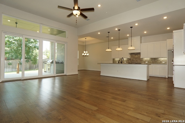 2710 Creekside View Property Photo
