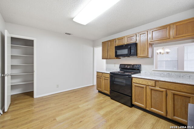 2713 Lockwood Ln Property Photo 18