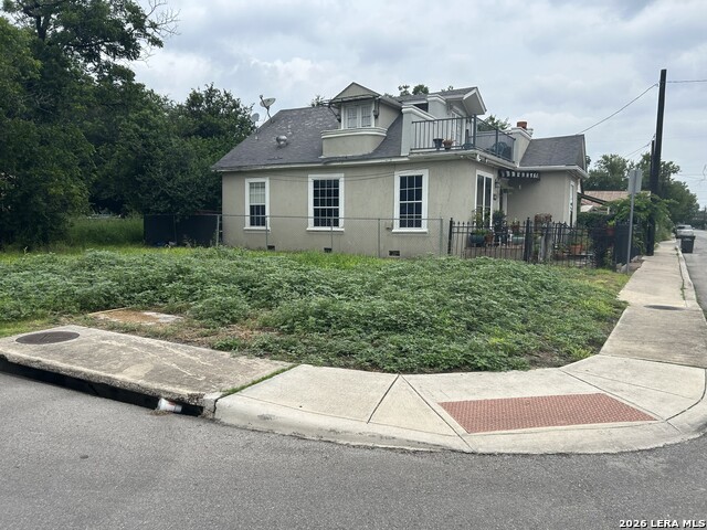 727 S Trinity St Property Photo 1