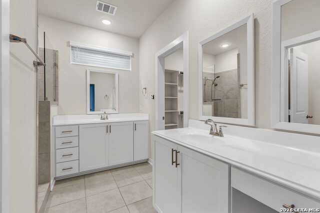 6446 Babcock #22 Property Photo 18