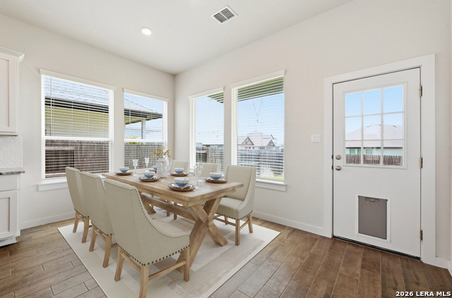 1027 Haystack Property Photo 8