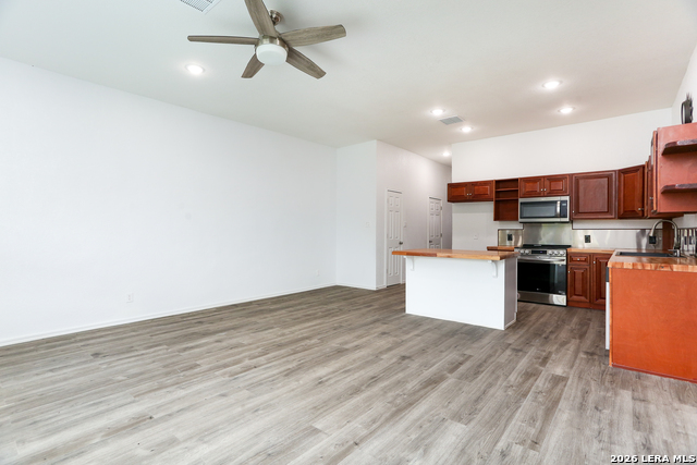 8611 Key Windy Way Property Photo 8