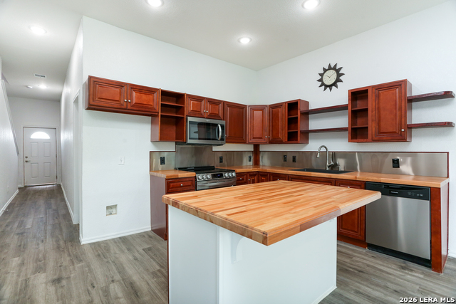8611 Key Windy Way Property Photo 9