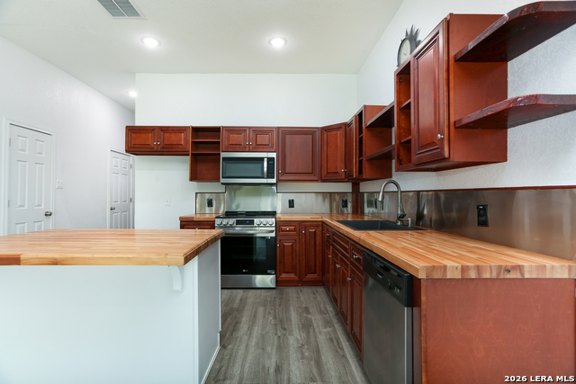8611 Key Windy Way Property Photo 10
