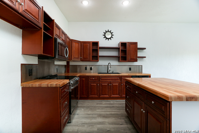 8611 Key Windy Way Property Photo 11