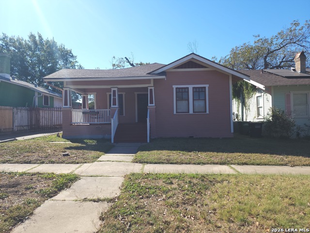 1138 W Magnolia Ave Property Photo 1