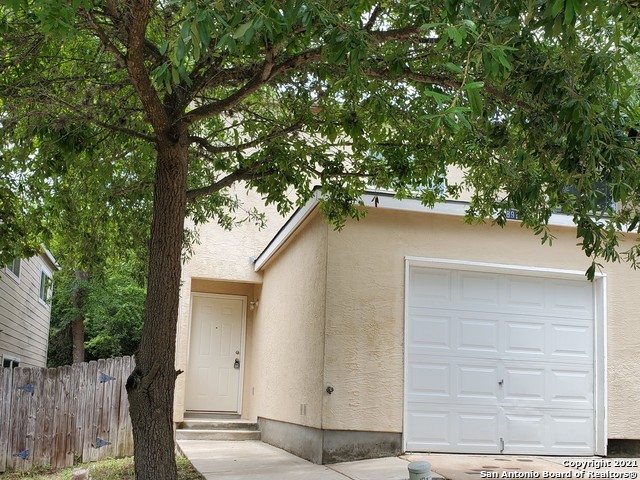 8917 Maverick Draw Property Photo 2
