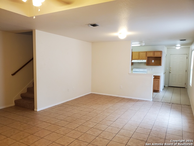 8917 Maverick Draw Property Photo 9
