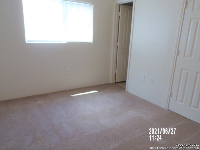 8917 Maverick Draw Property Photo 11