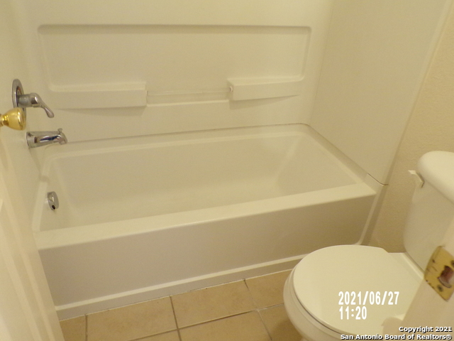8917 Maverick Draw Property Photo 14