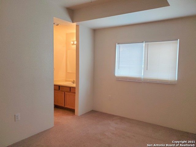 8917 Maverick Draw Property Photo 15