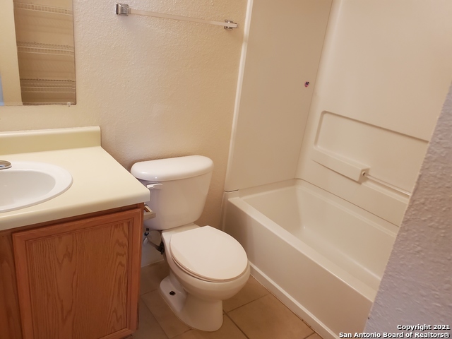 8917 Maverick Draw Property Photo 16