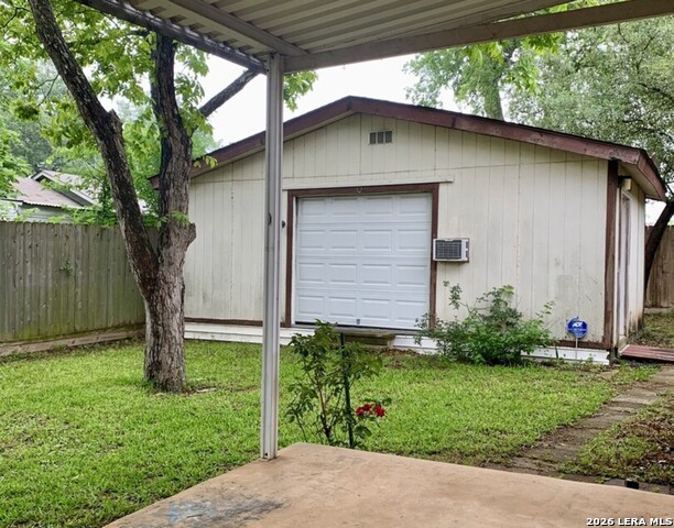 8429 Braewick Property Photo 7