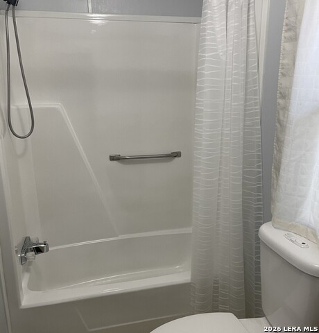 8429 Braewick Property Photo 16