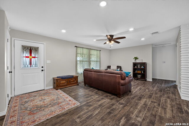 5054 Odaniel Property Photo 10