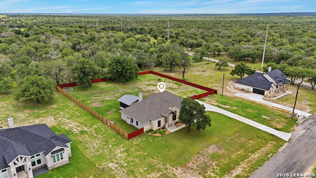 104 Hondo Rdg Property Photo 32