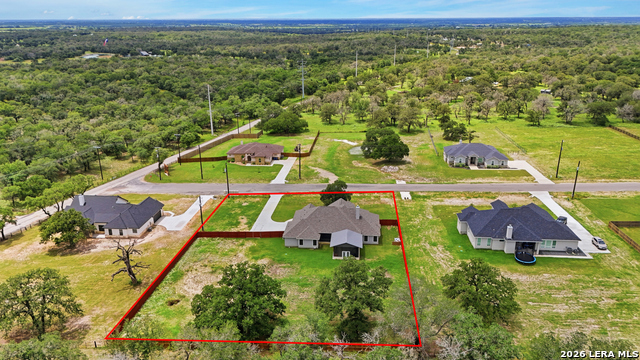 104 Hondo Rdg Property Photo 33