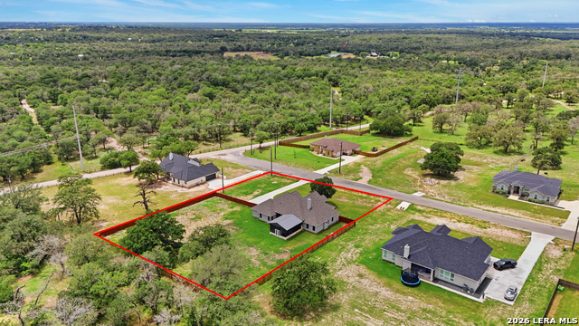 104 Hondo Rdg Property Photo 36