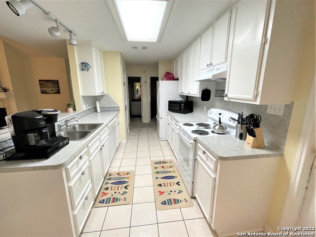 440 Watts Property Photo 13