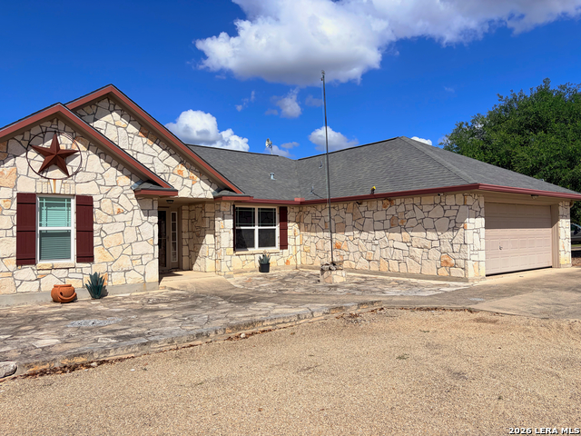 129 RAPIDS CIR Property Photo 1