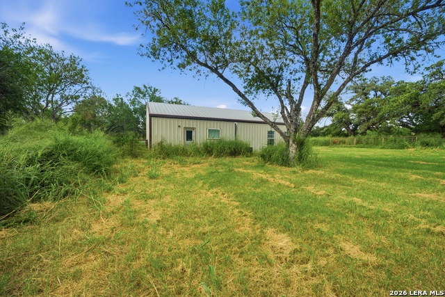 909 County Road 669 Property Photo 6