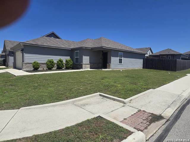 8131 Crestway Landing Property Photo 2