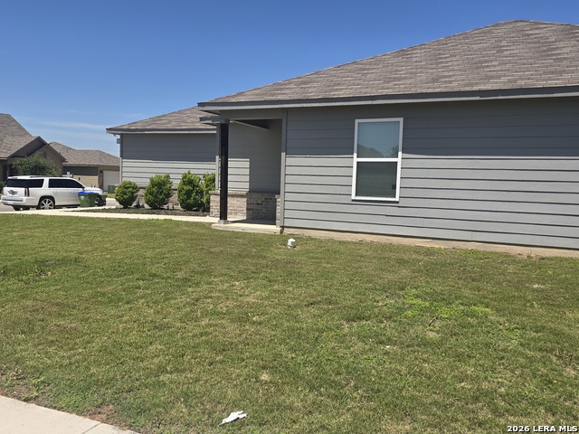 8131 Crestway Landing Property Photo 3