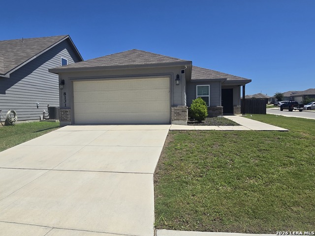 8131 Crestway Landing Property Photo 4
