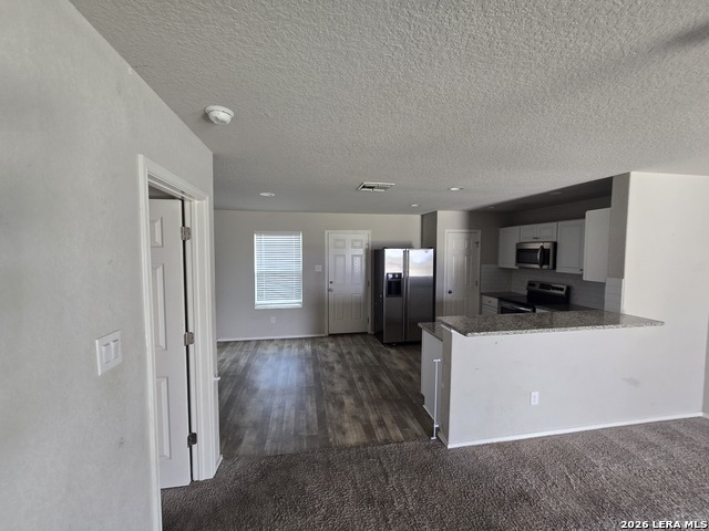 8131 Crestway Landing Property Photo 8