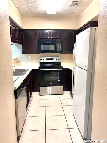 10527 Perrin Beitel Property Photo 3