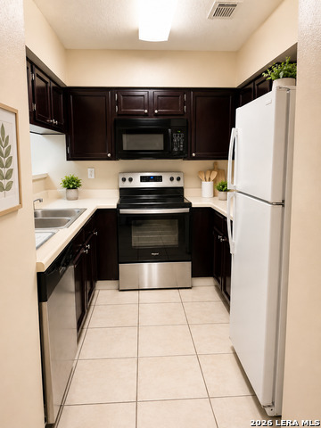 10527 Perrin Beitel Property Photo 4