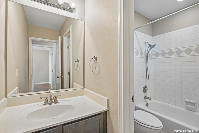 11914 Briarpath St Property Photo 15
